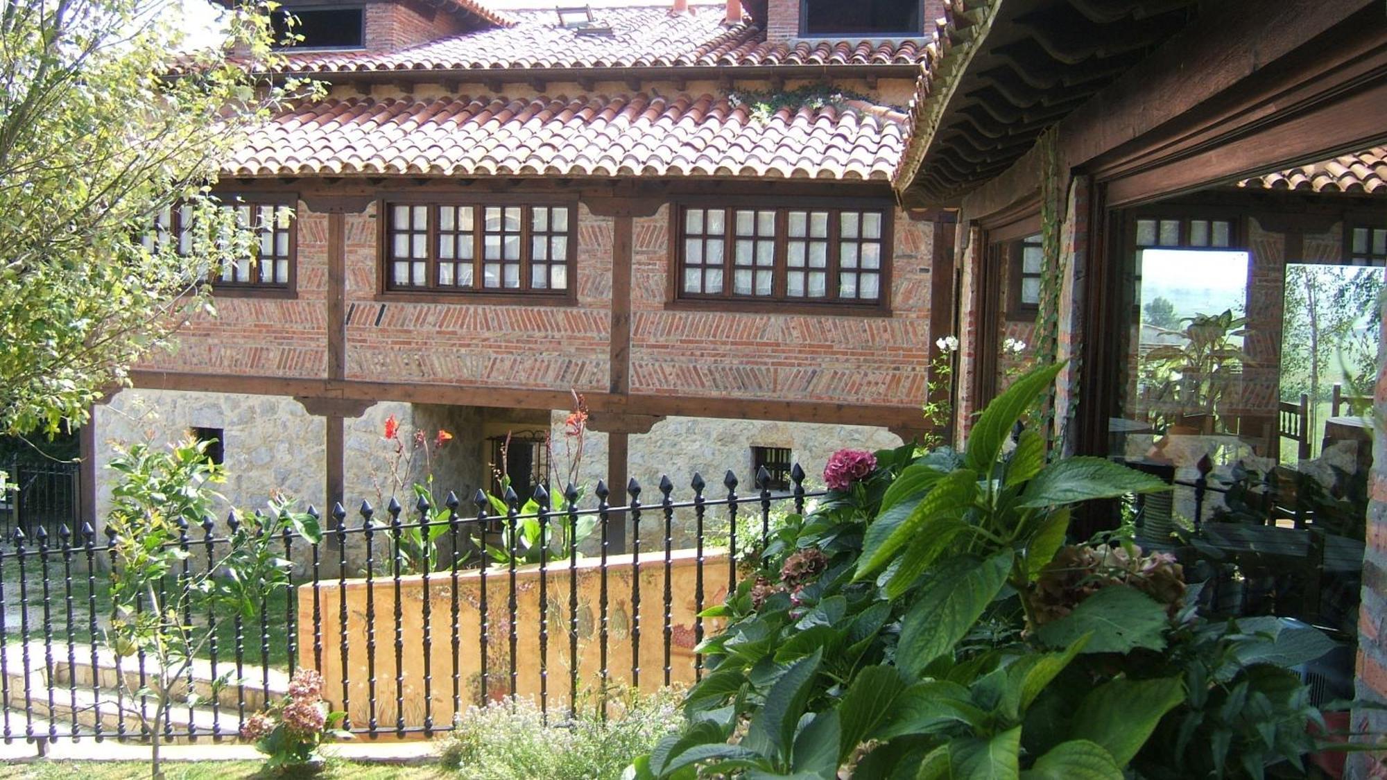 لانغري La Posada De Langre المظهر الخارجي الصورة